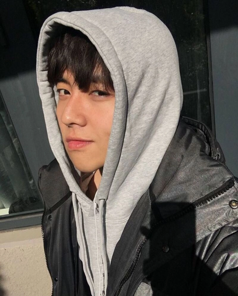 ảnh con trai mặt mộc