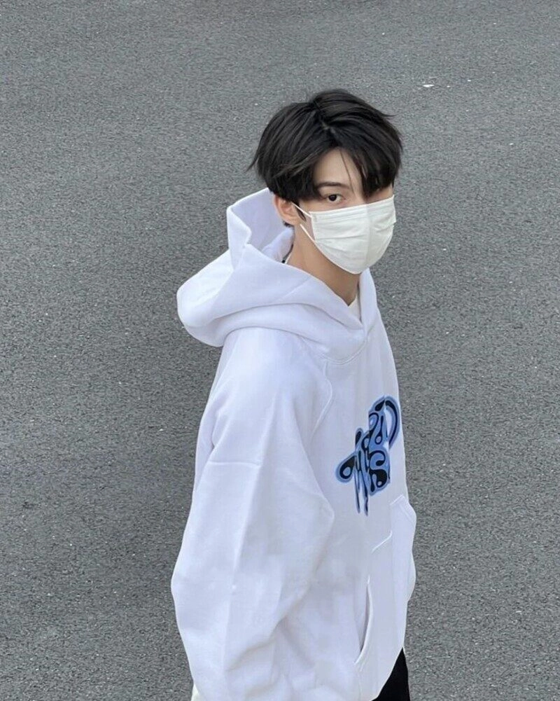 ảnh nam không thấy mặt