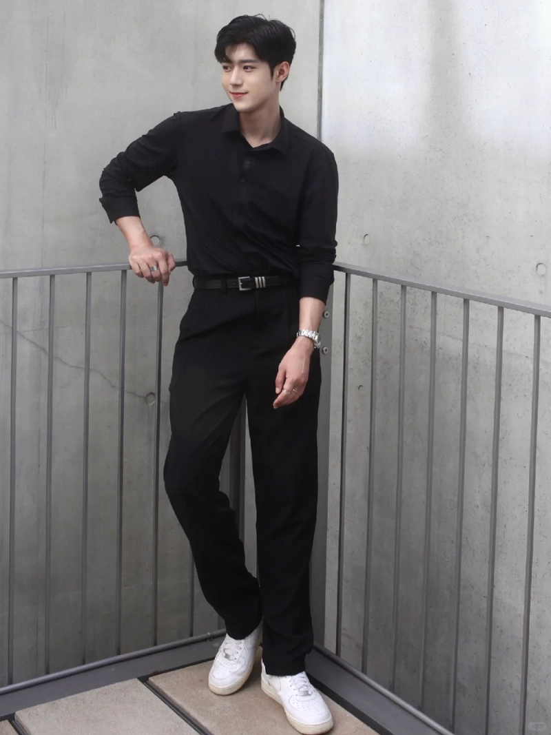 ảnh nam mặc đồ đen ngầu