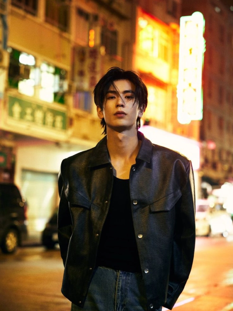 ảnh nam mặc đồ đen ngầu