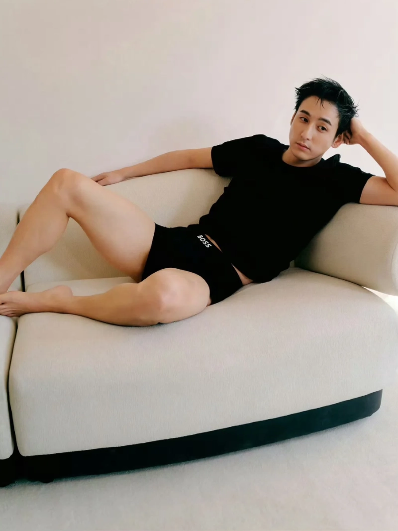 ảnh nam mặc sịp