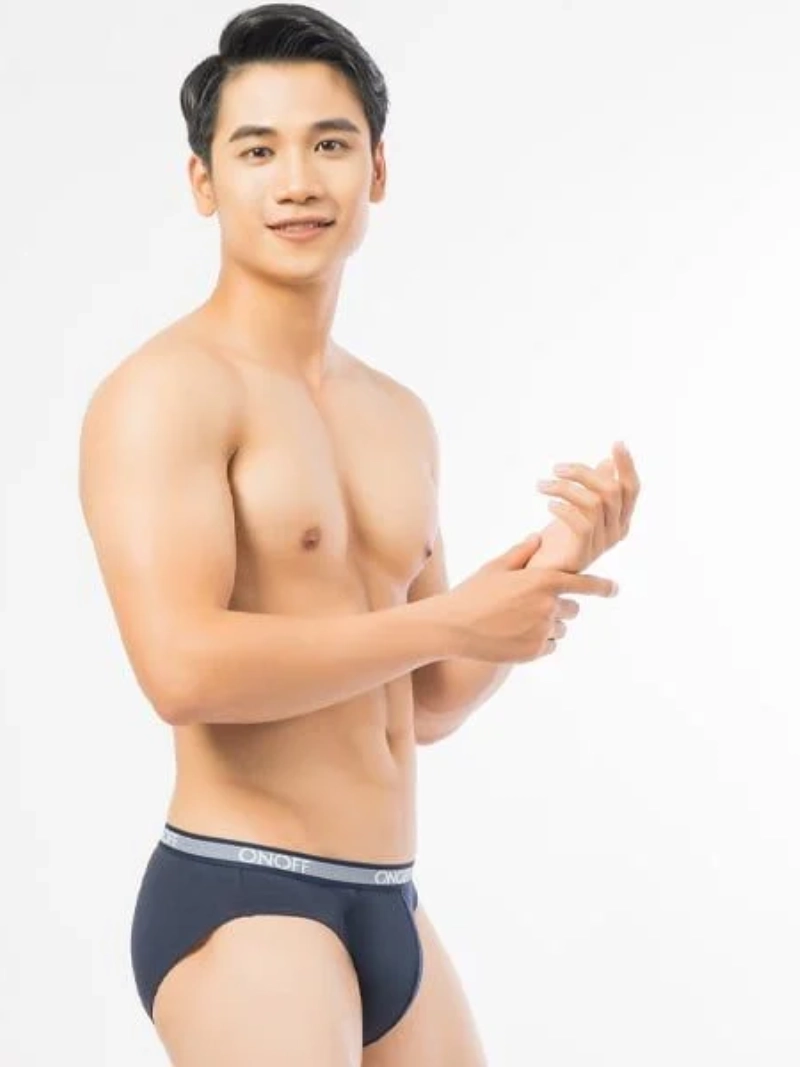 ảnh nam mặc sịp