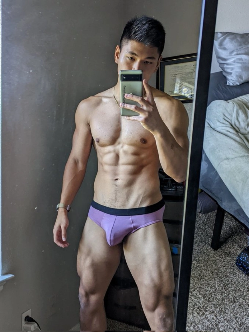 ảnh nam mặc sịp