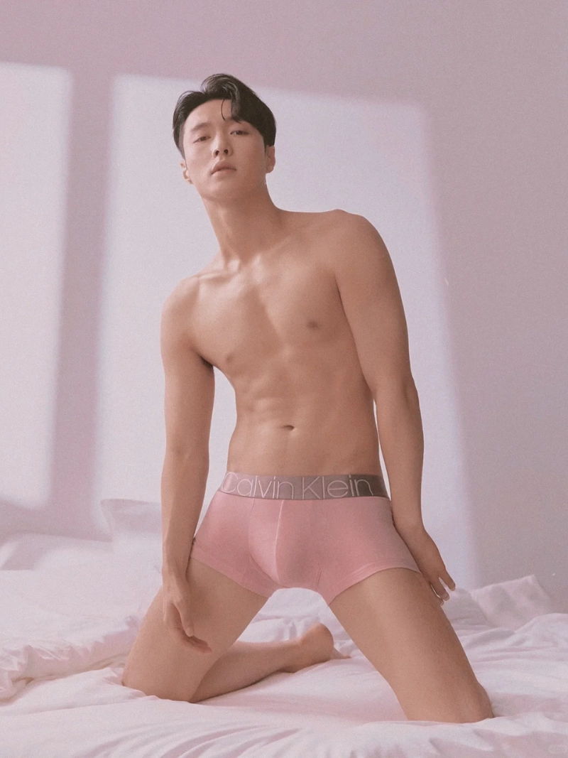 ảnh nam mặc sịp