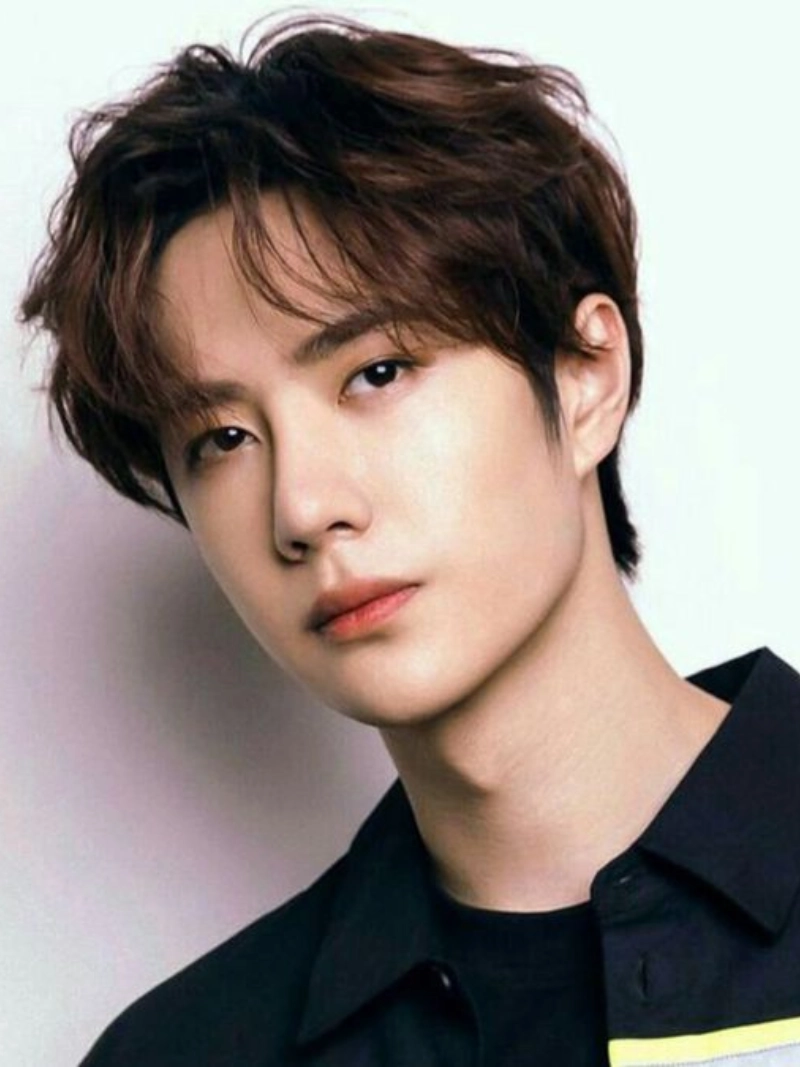 ảnh trai đẹp tóc xoăn