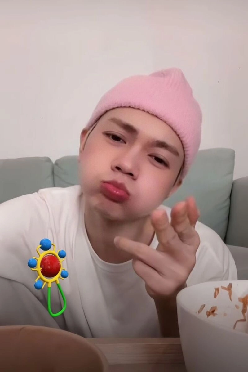 ảnh trai đẹp chu mỏ