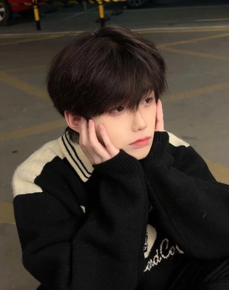 ảnh trai đẹp chụp cả người