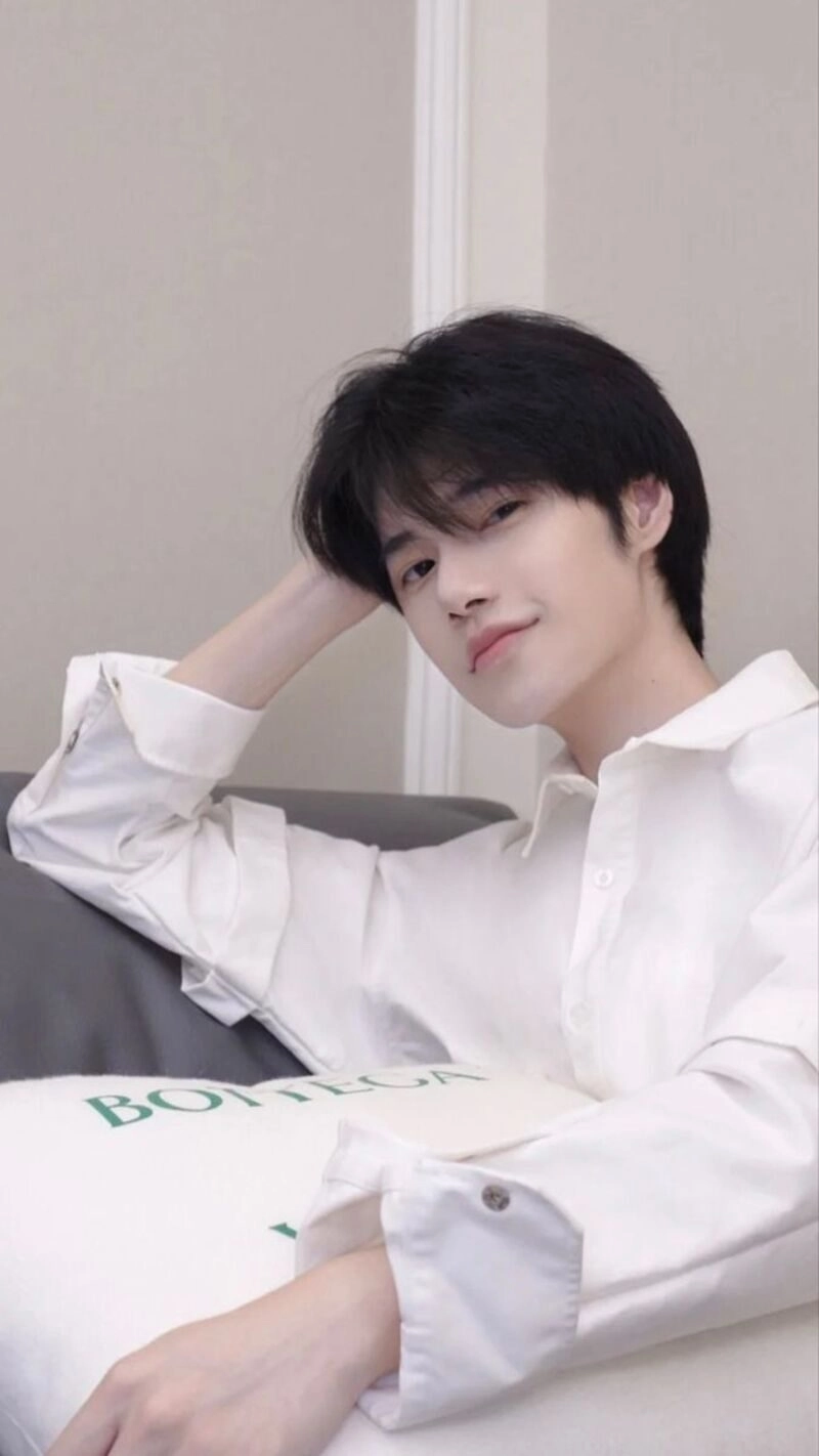 ảnh trai đẹp chụp cận mặt