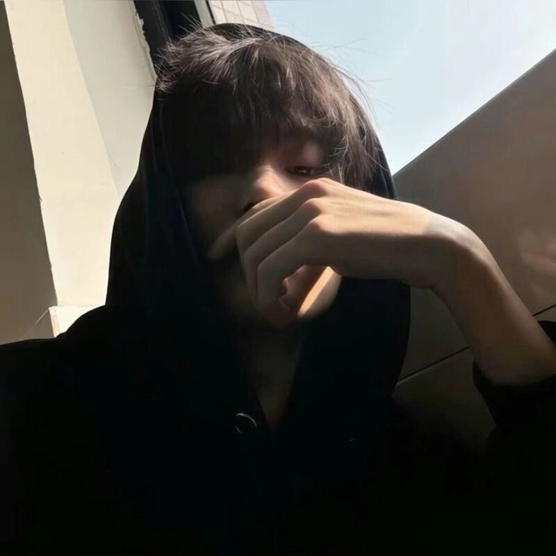 ảnh trai đẹp chụp che mặt