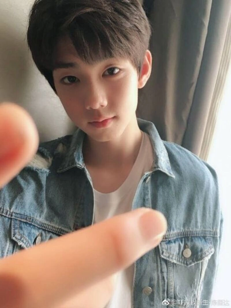 ảnh trai đẹp lớp 10