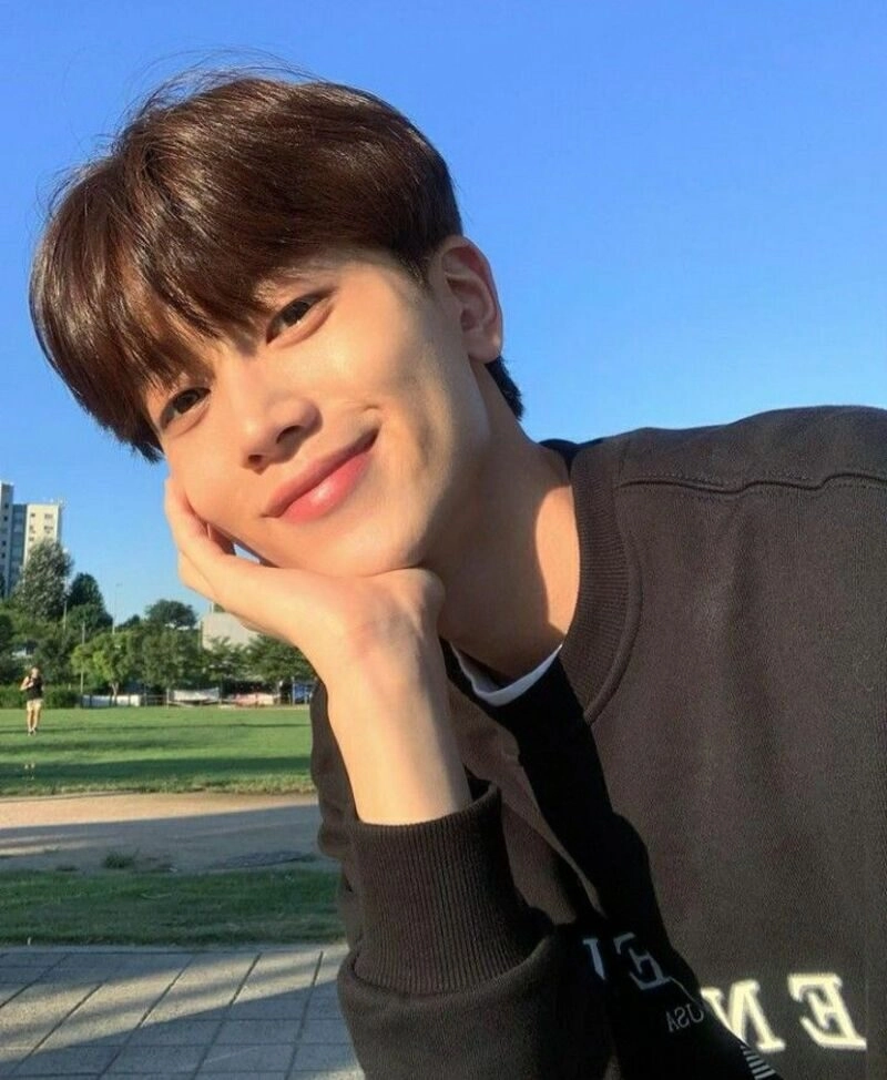 ảnh trai đẹp mặt mộc