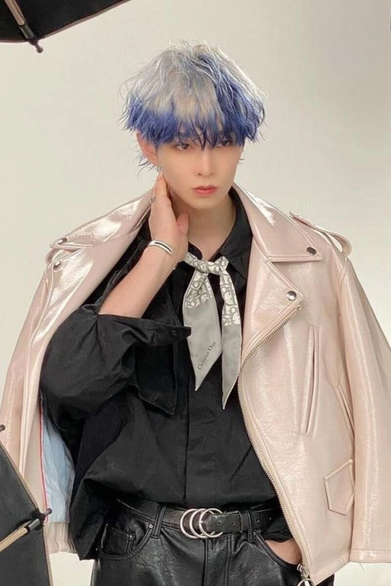 ảnh trai đẹp tóc xoăn