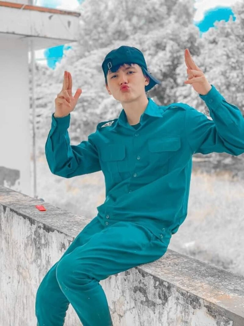 ảnh trai xấu chu mỏ