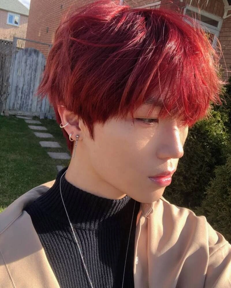 trai đẹp nhuộm tóc