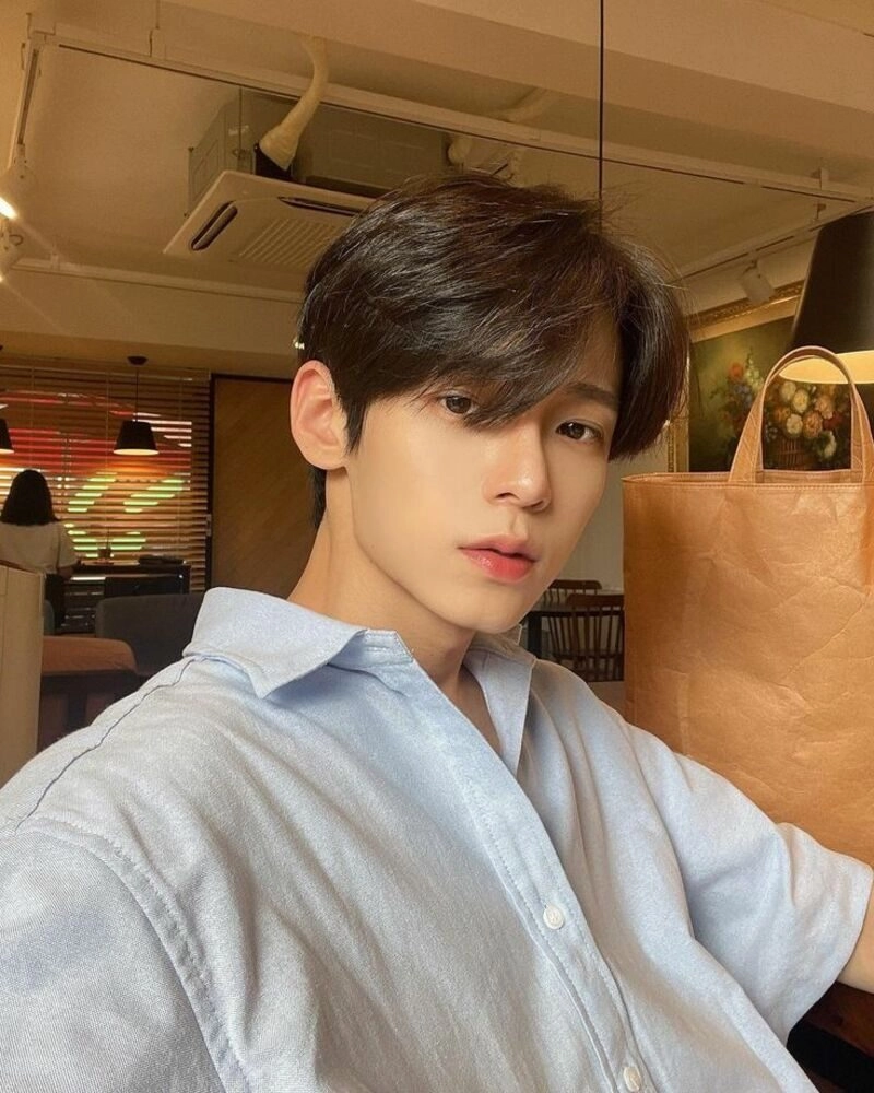 tư thế chụp ảnh đẹp cho nam